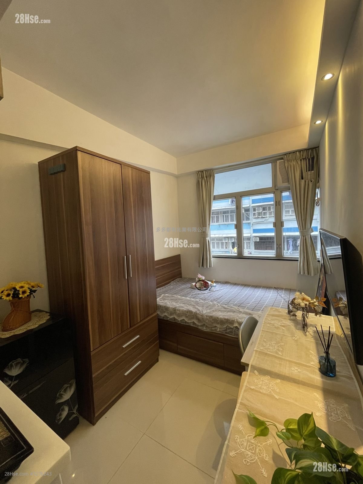 Wing Fai Building Rental Studio , 1 Bathroom 180 ft²