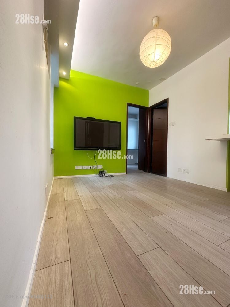 Windsor Court Sell 335 ft²
