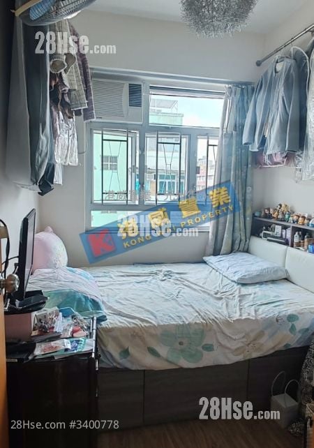 Ka Wing Building Rental 2 Bedrooms , 1 Bathroom 201 ft²