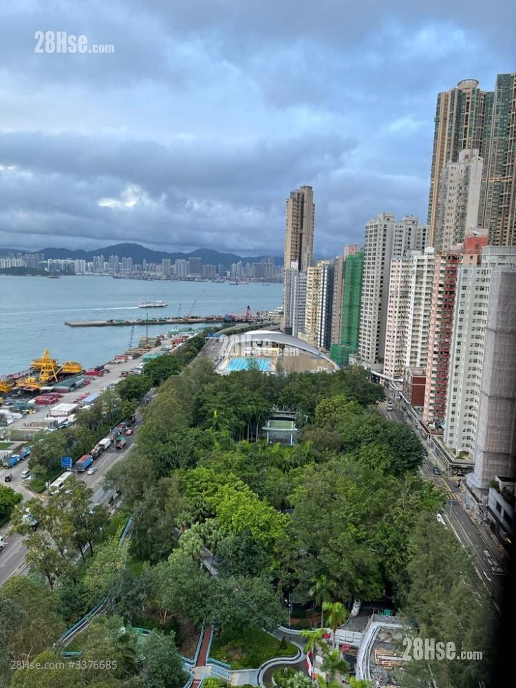 Wah Po Building Sell 1 Bedroom , 1 Bathroom 311 ft²