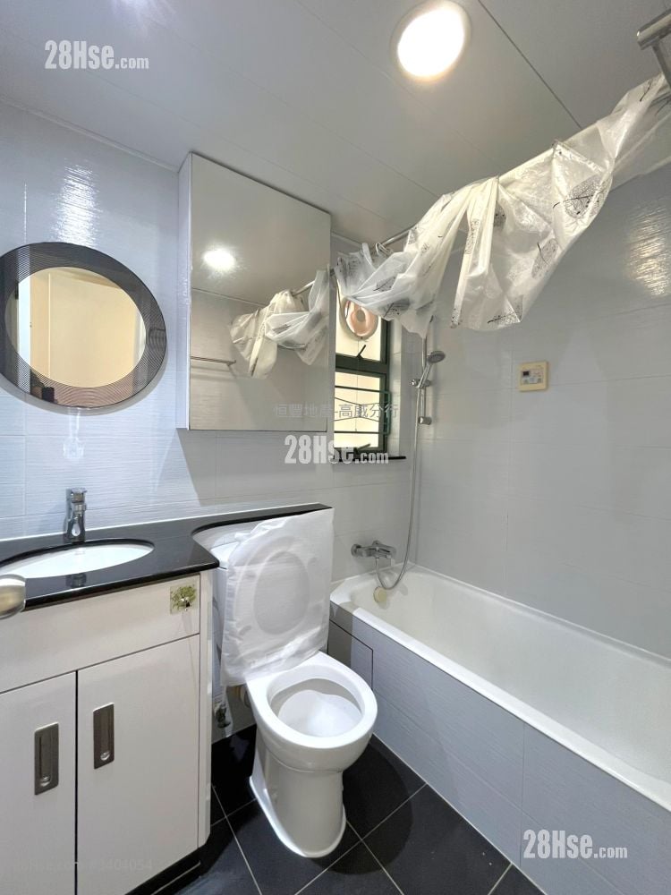 Bayview Park Rental 3 Bedrooms , 2 Bathrooms 624 ft²