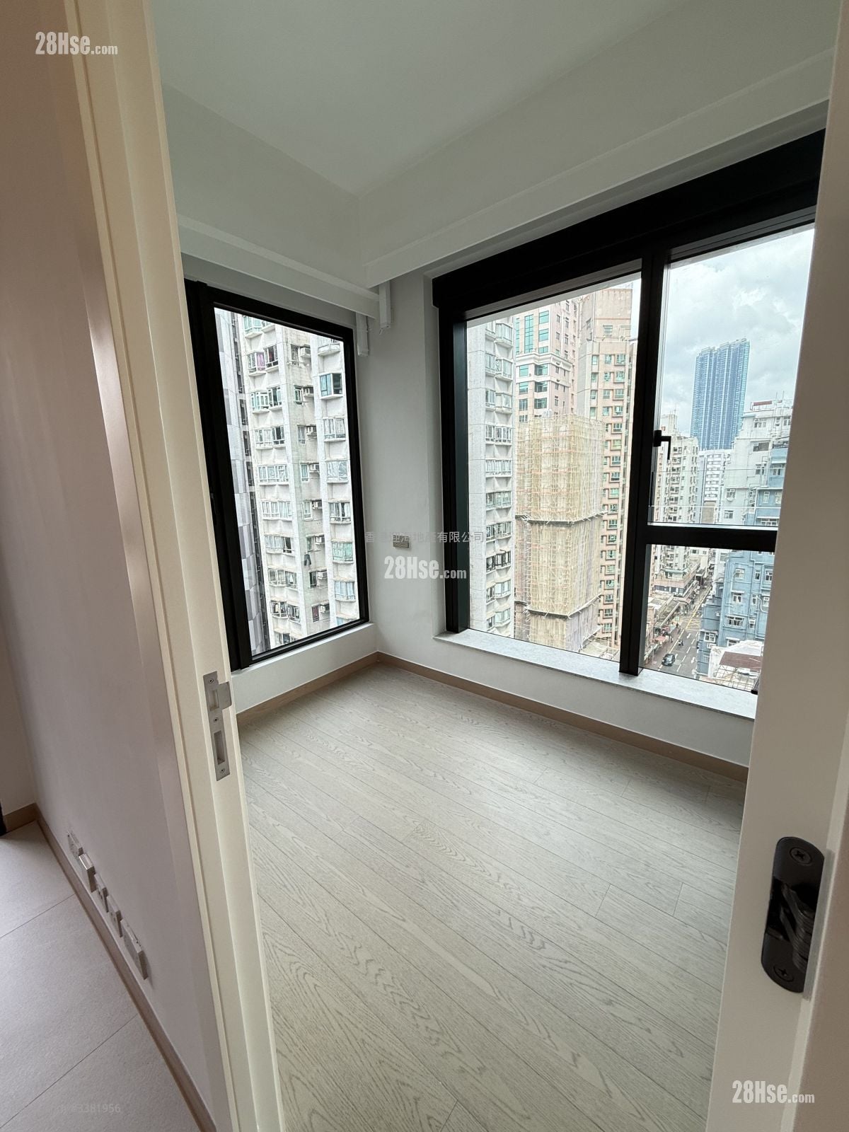 Baker Circle Greenwich Rental 2 Bedrooms , 1 Bathroom 387 ft²