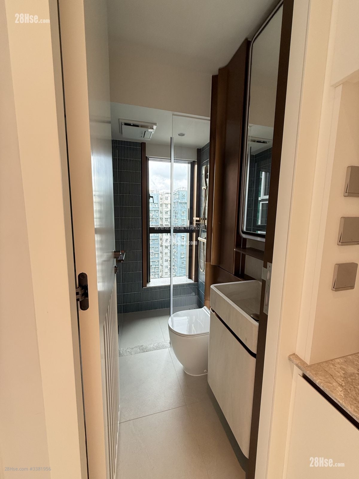 Baker Circle Greenwich Rental 2 Bedrooms , 1 Bathroom 387 ft²