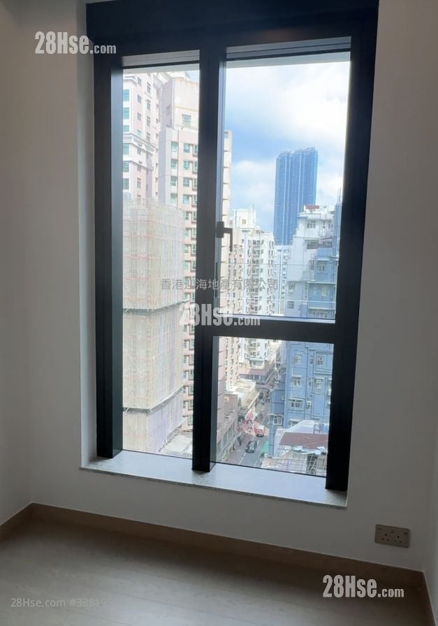 Baker Circle Greenwich Rental 2 Bedrooms , 1 Bathroom 387 ft²