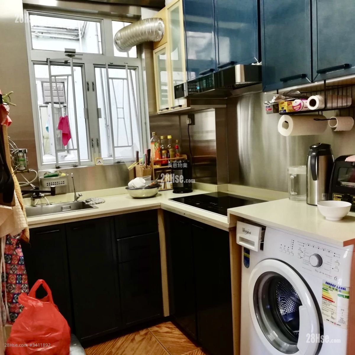 Tam Kung Mansion Sell 2 Bedrooms , 1 Bathroom 400 ft²
