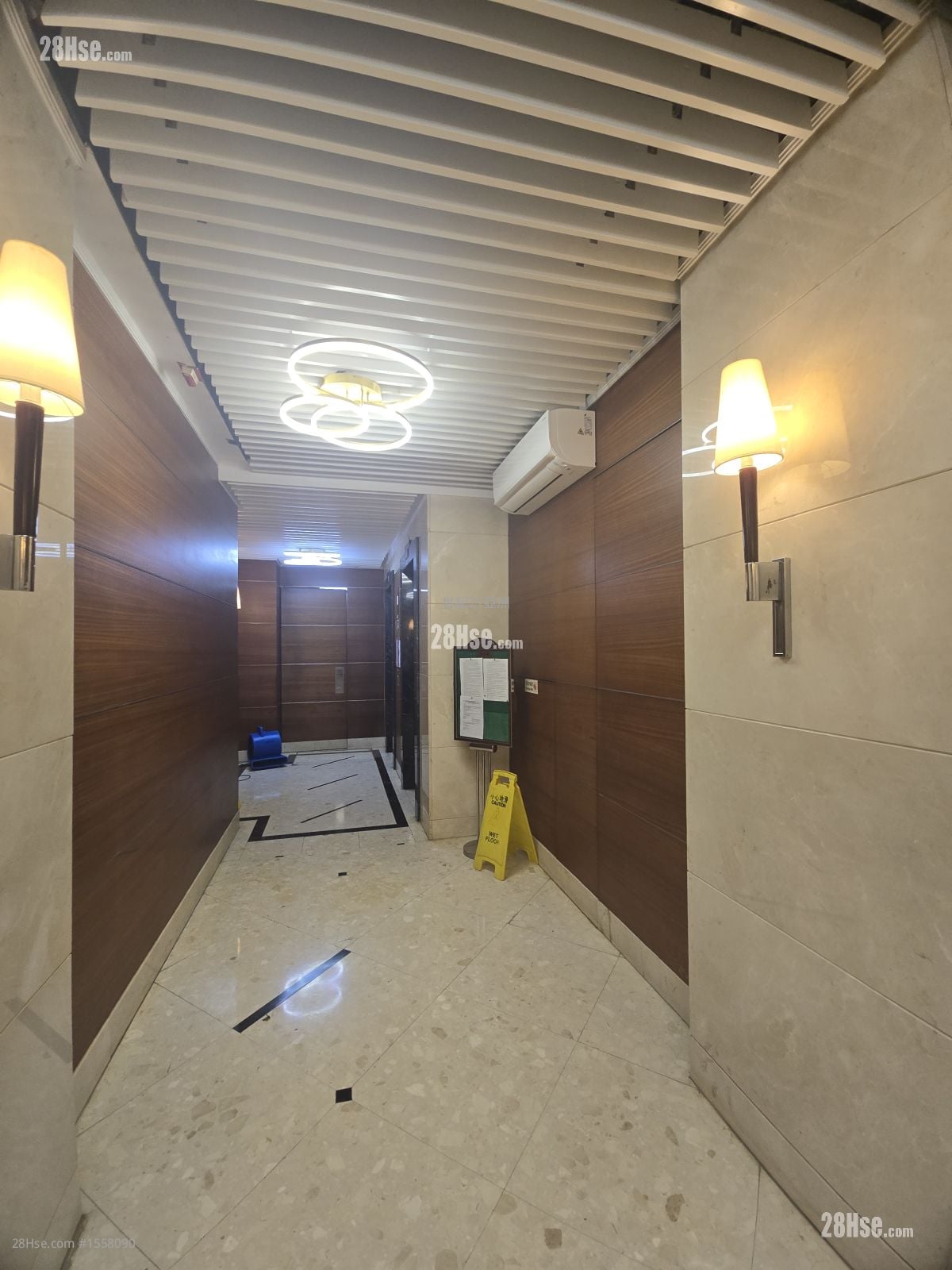Cathay Lodge #1558090 For Sale Property Detail Page - Widok 3