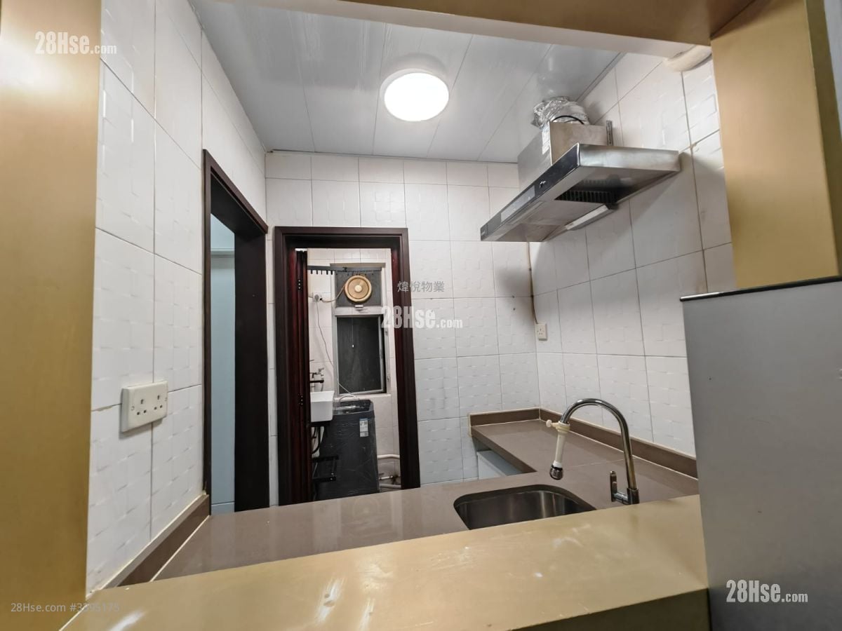 Universal Mansion Rental Studio , 1 Bathroom 200 ft²