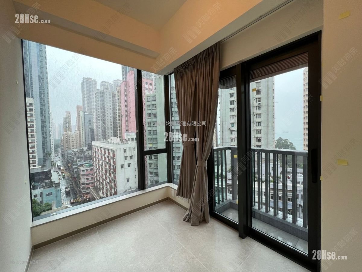 Kennedy 38 Sell 2 Bedrooms 456 ft²