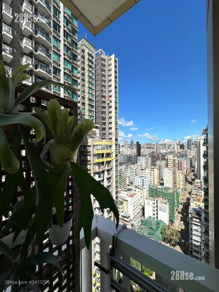 Trinity Towers Sell 1 Bedroom , 1 Bathroom 391 ft²