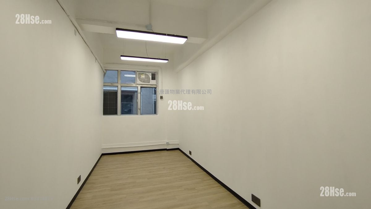 麗昌工廠大廈 租盤 110 平方呎