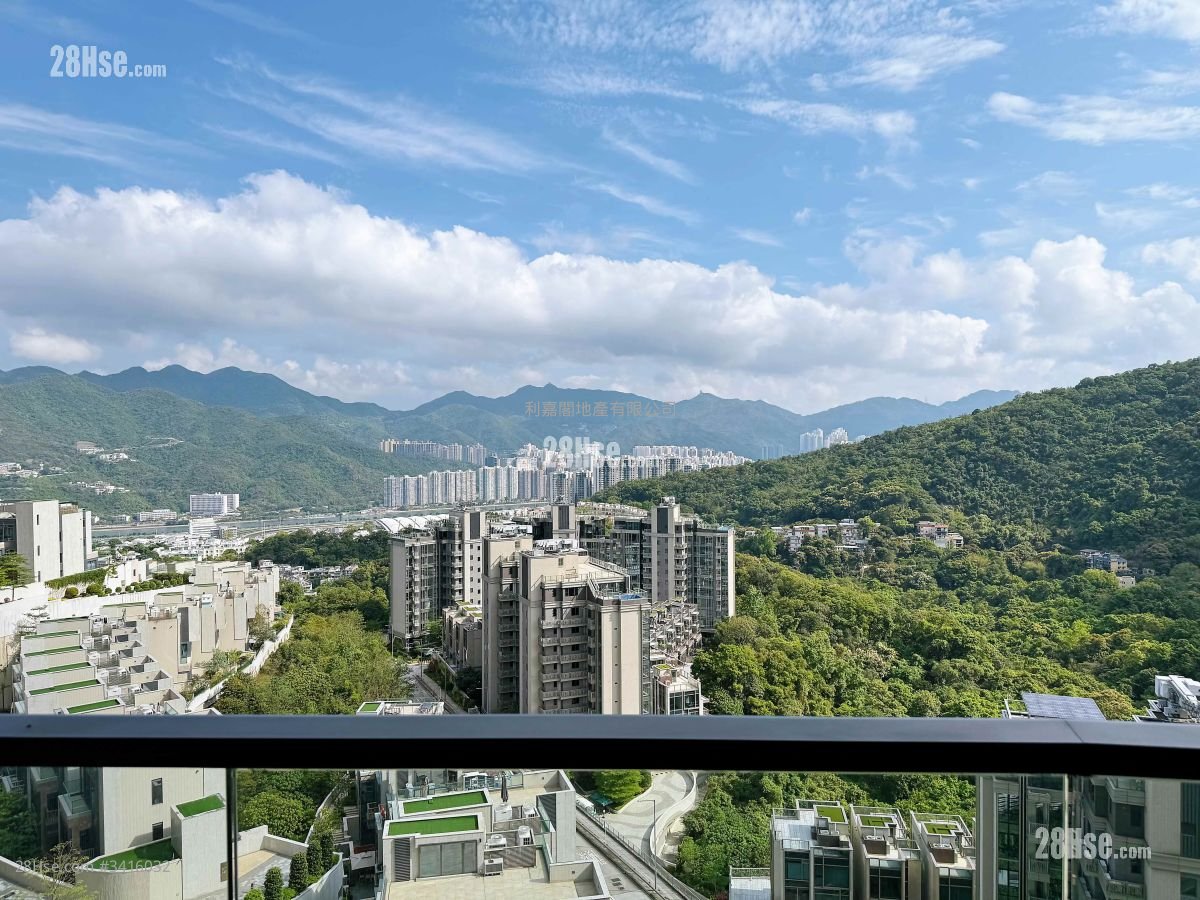 Dragons Range Sell 3 Bedrooms 932 ft²