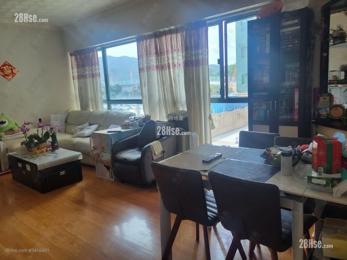 Parkside Villa Sell 3 Bedrooms 851 ft²