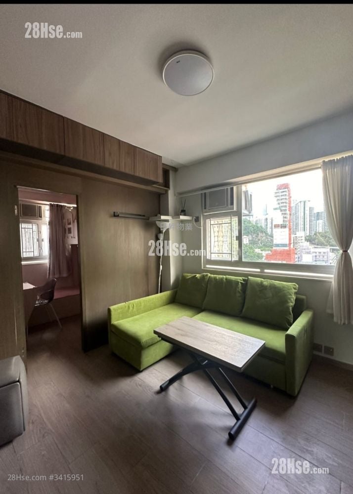 Cheung Hing Building Sell 2 Bedrooms , 1 Bathroom 344 ft²
