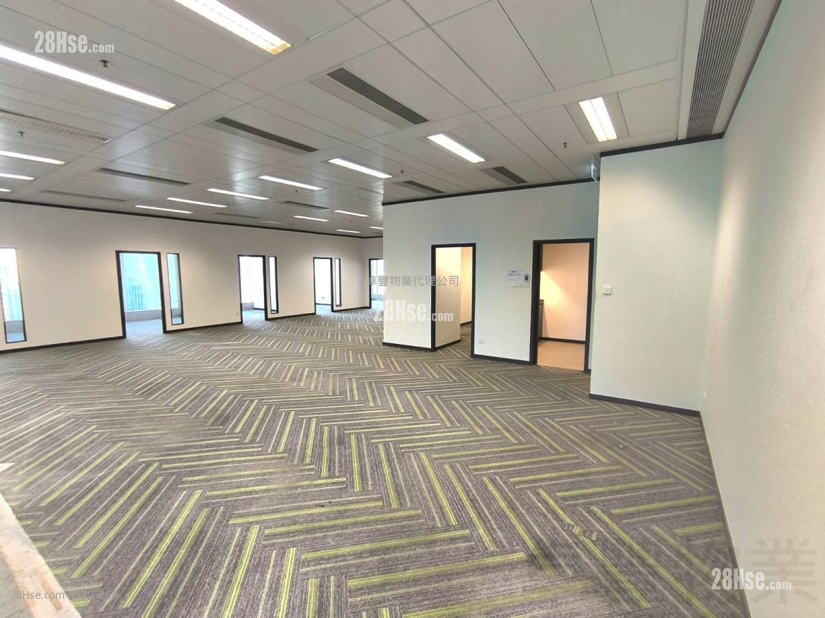 Excel Centre Rental 5+ Bedrooms 4,177 ft²