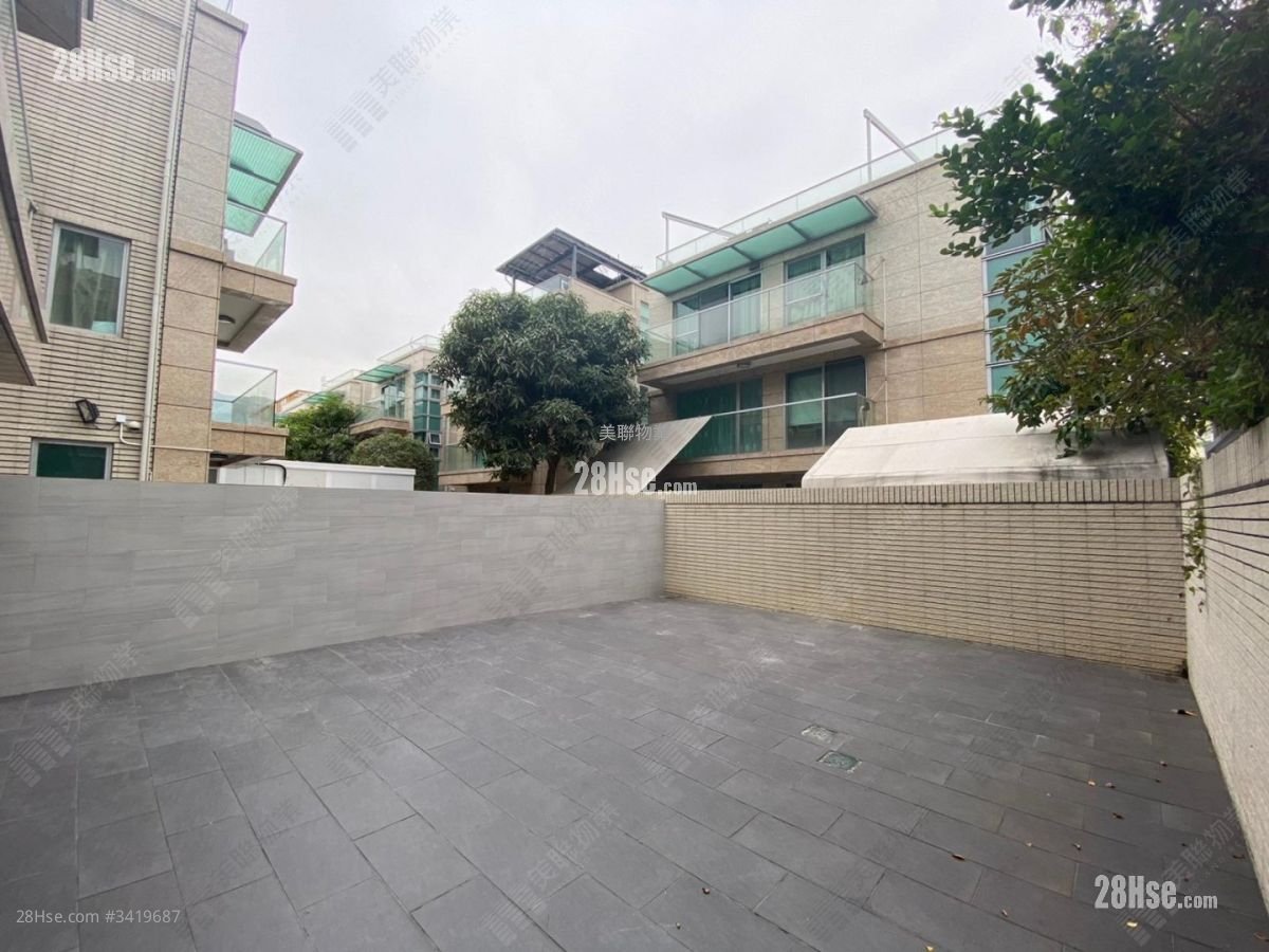 Gadoli Garden Sell 700 ft²