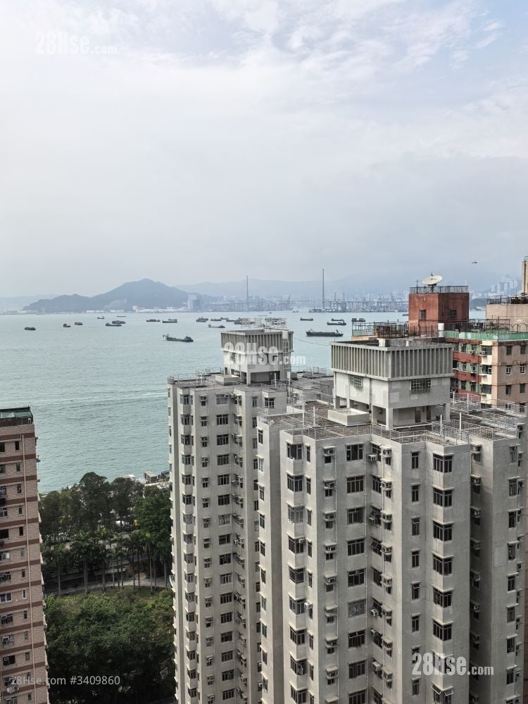Joyful Building Rental 2 Bedrooms , 1 Bathroom 422 ft²