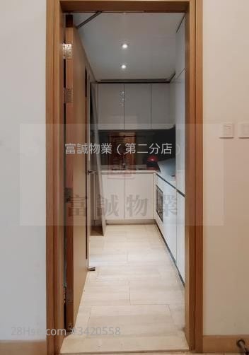Peninsula East 租盘 2 房 517 平方尺