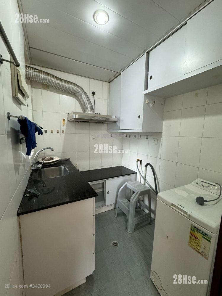 Kam Fung Garden Rental 2 Bedrooms , 1 Bathroom 375 ft²