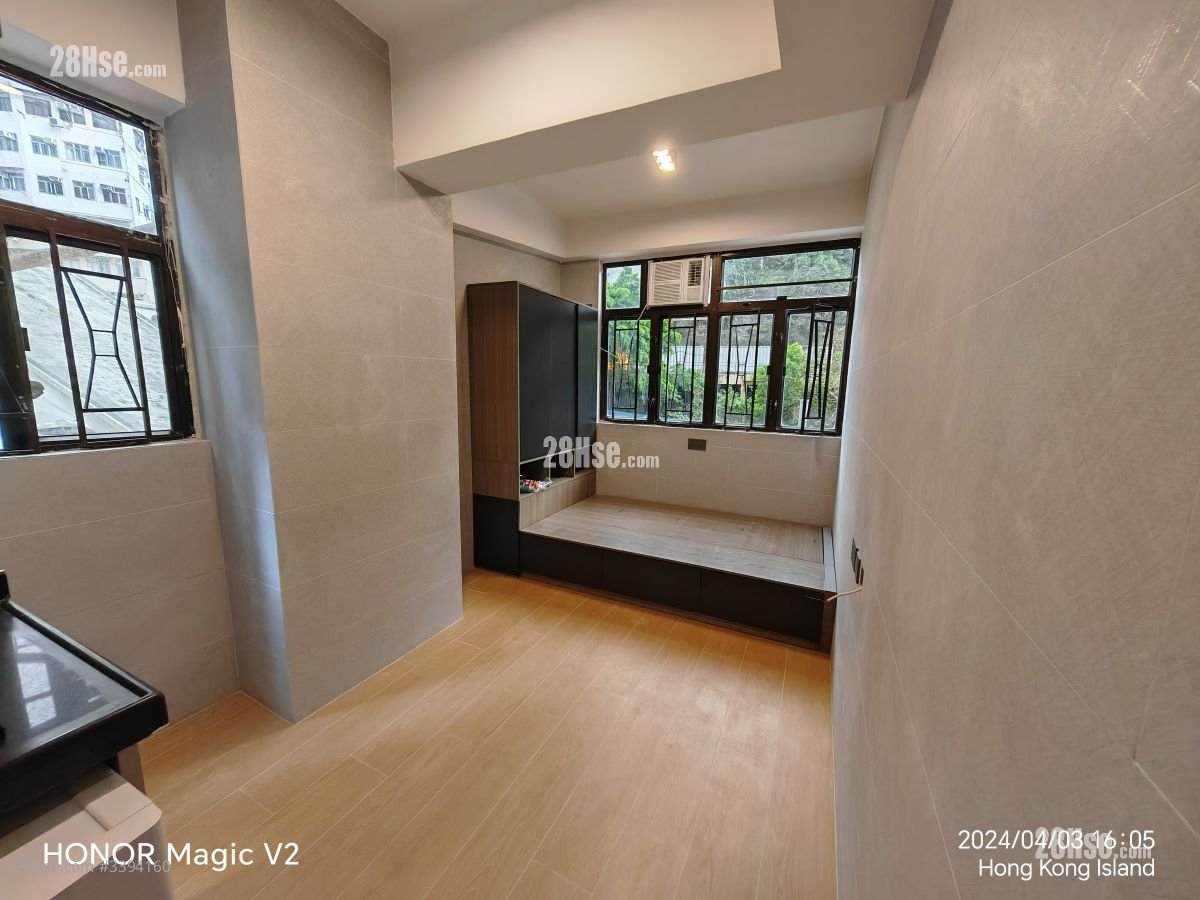 Tak Lee Building Rental 180 ft²