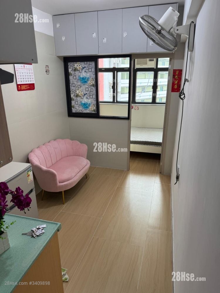 Wah Fat Building Rental 1 Bedroom , 1 Bathroom 180 ft²