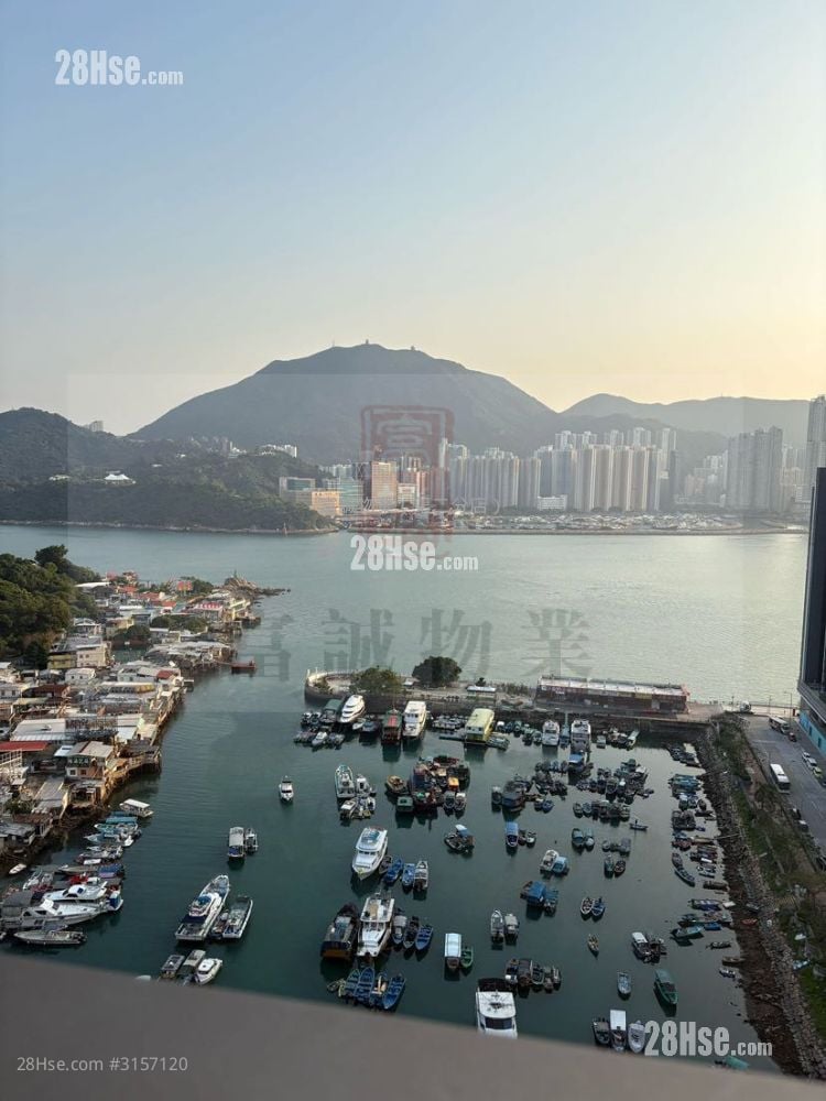One East Coast Sell 1 Bedroom , 1 Bathroom 264 ft²