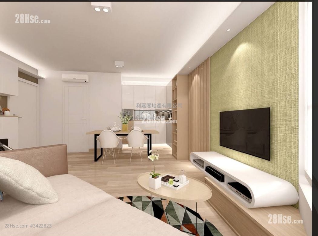 Man Lai Court Sell 3 Bedrooms , 1 Bathroom 622 ft²