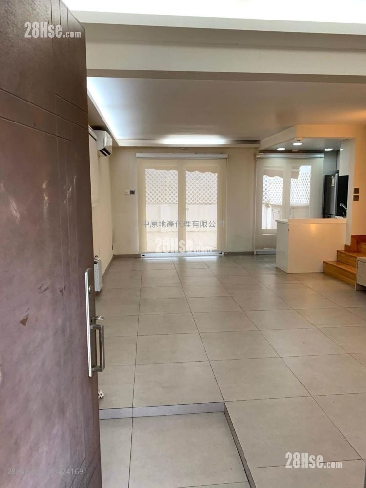 Fairview Park Sell 2 Bedrooms 848 ft²