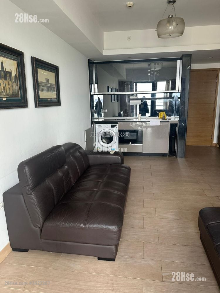 Century Link Rental 3 Bedrooms , 2 Bathrooms 600 ft²