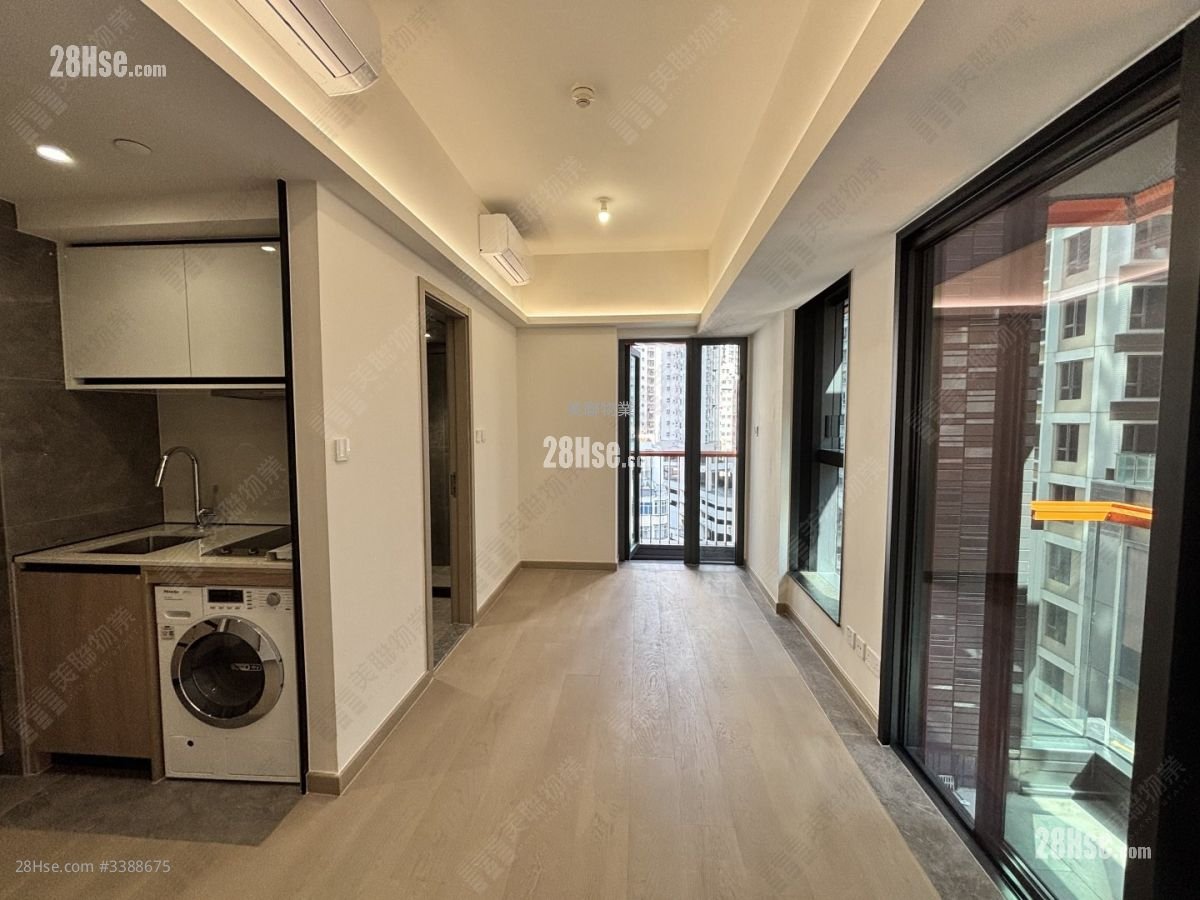 The Highline Sell Studio , 1 Bathroom 293 ft²