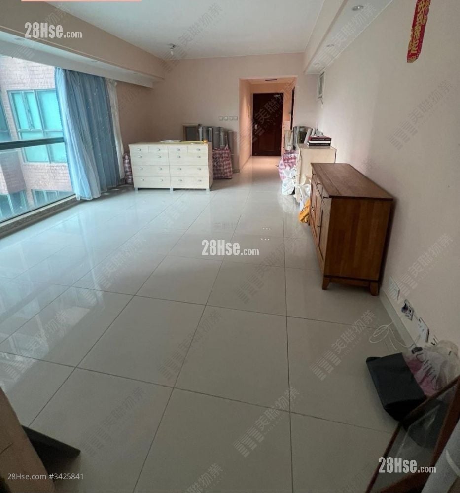 Parkside Villa Sell 3 Bedrooms , 2 Bathrooms 851 ft²