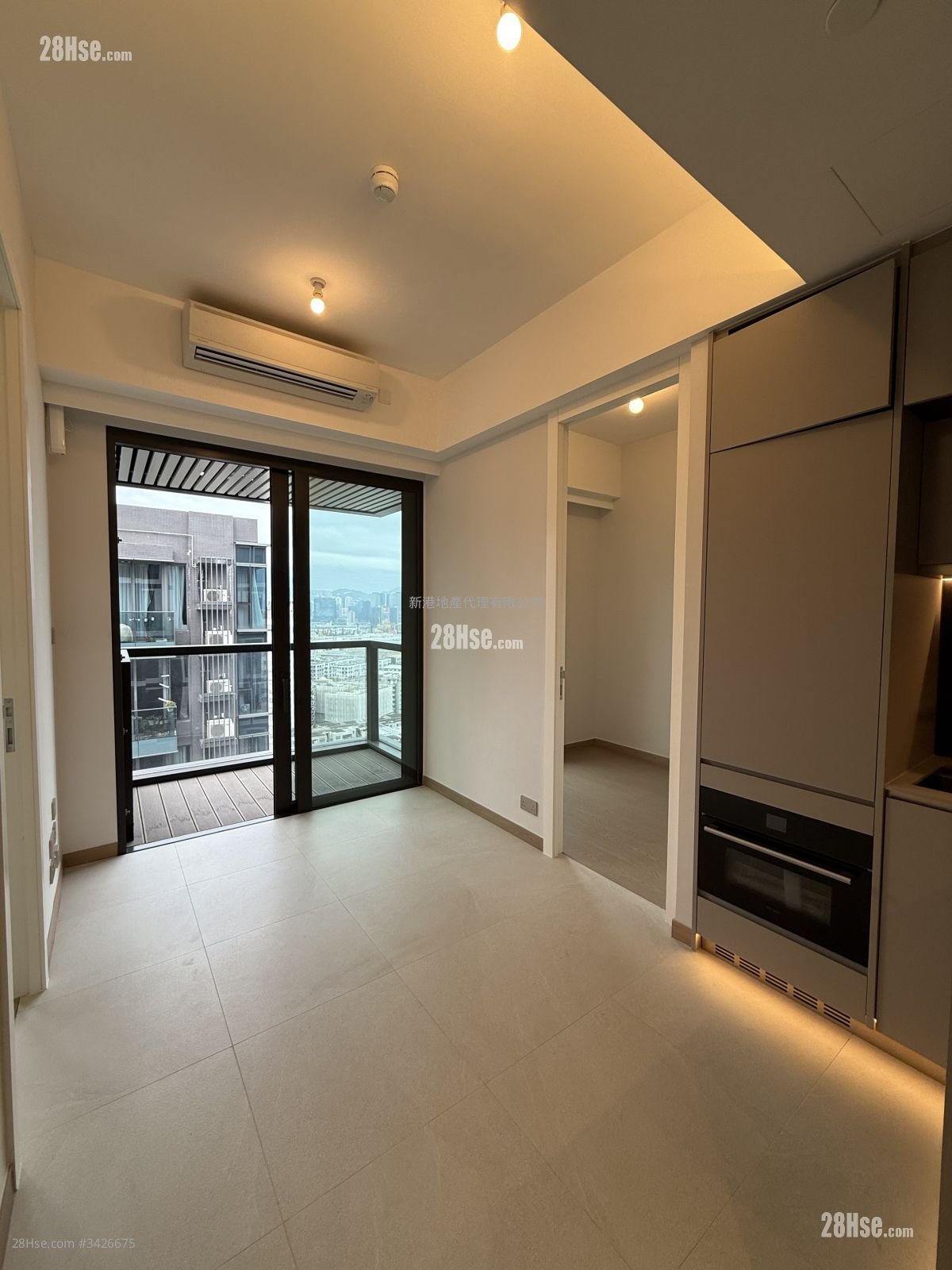 Baker Circle Greenwich Rental 1 Bedroom , 1 Bathroom 315 ft²