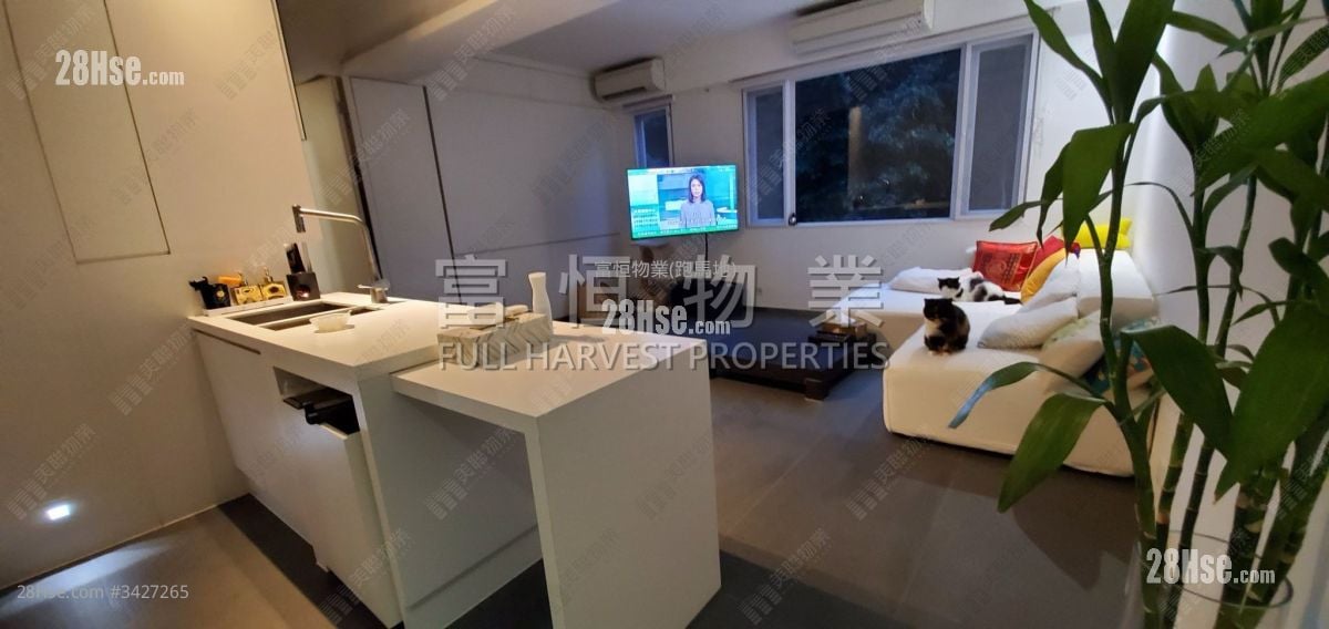 Shan Kwong Tower Rental 2 Bedrooms , 1 Bathroom 615 ft²