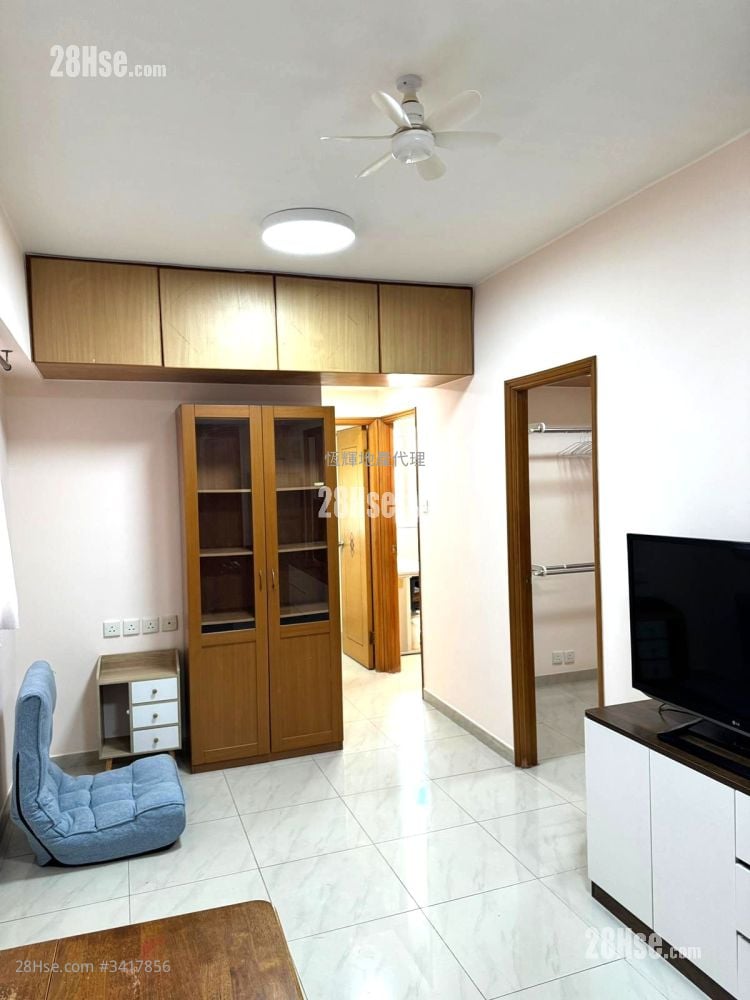 Siu Fung Building Rental 3 Bedrooms , 1 Bathroom 443 ft²