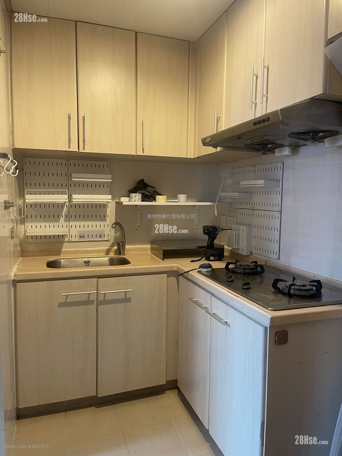 Mayson Garden Building Rental 2 Bedrooms , 1 Bathroom 570 ft²