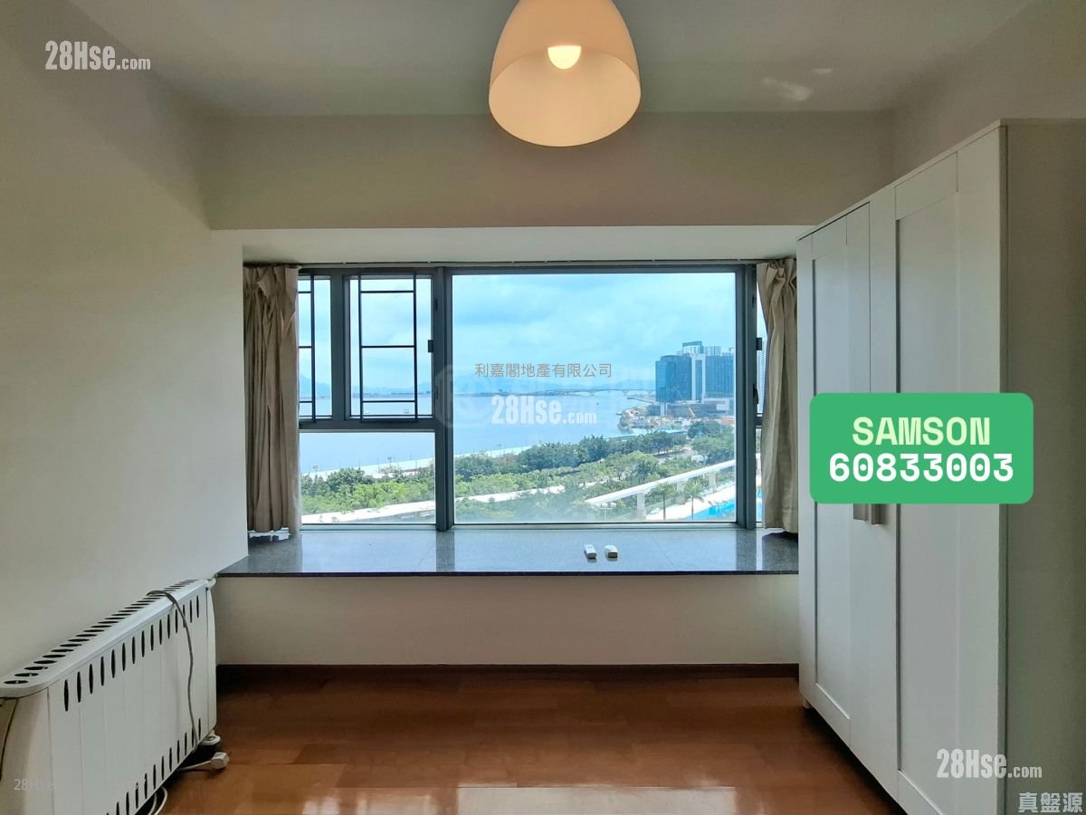 Seaview Crescent Rental 2 Bedrooms , 1 Bathroom 558 ft²