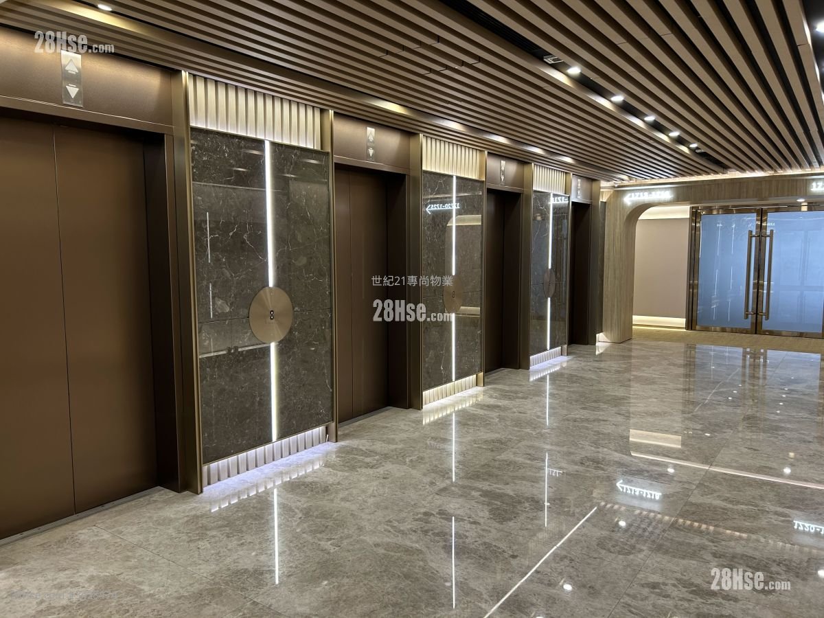 Peninsula Square Rental