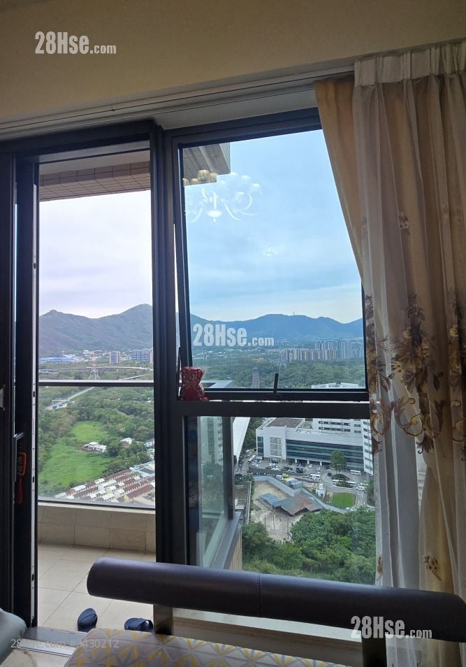 Grand Yoho Rental 4 Bedrooms , 3 Bathrooms 907 ft²