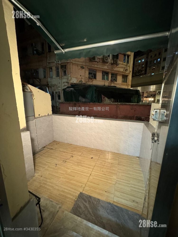 67 Prince Edward Road West Rental 160 ft²