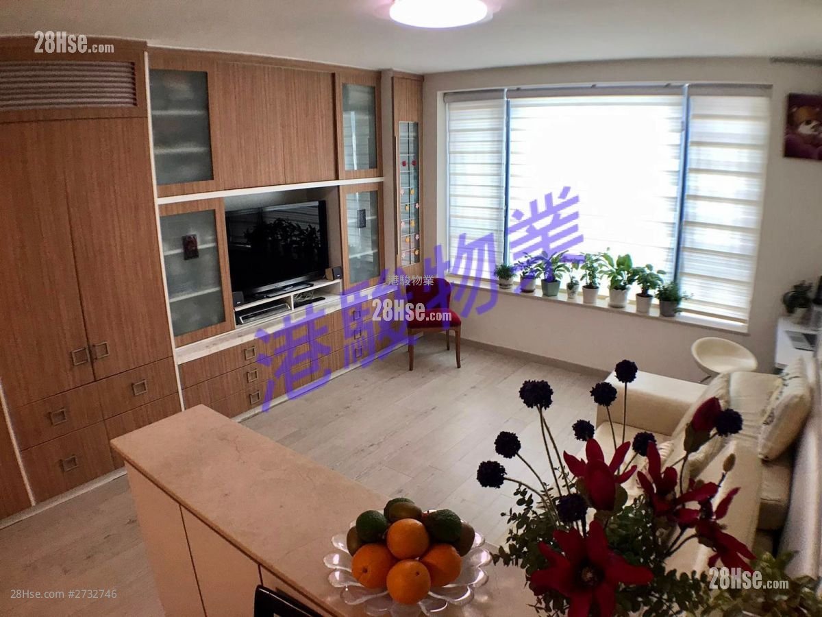 The Arcadia Sell 4 Bedrooms , 2 Bathrooms 977 ft²