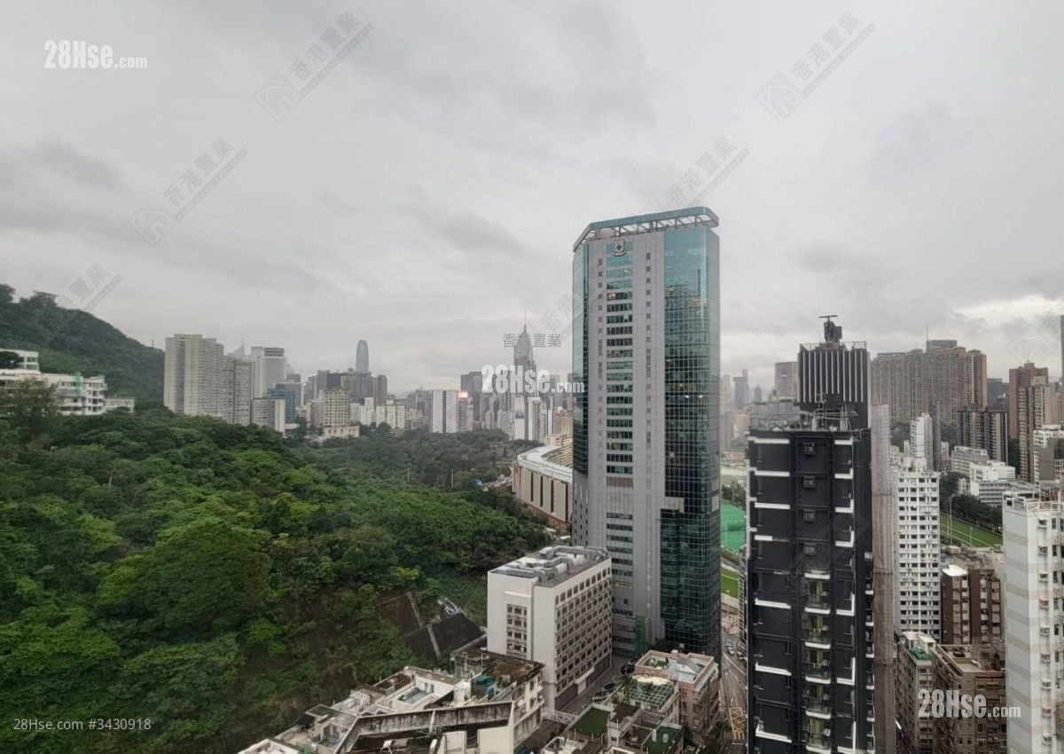 Village Garden Sell 2 Bedrooms , 2 Bathrooms 1,184 ft²