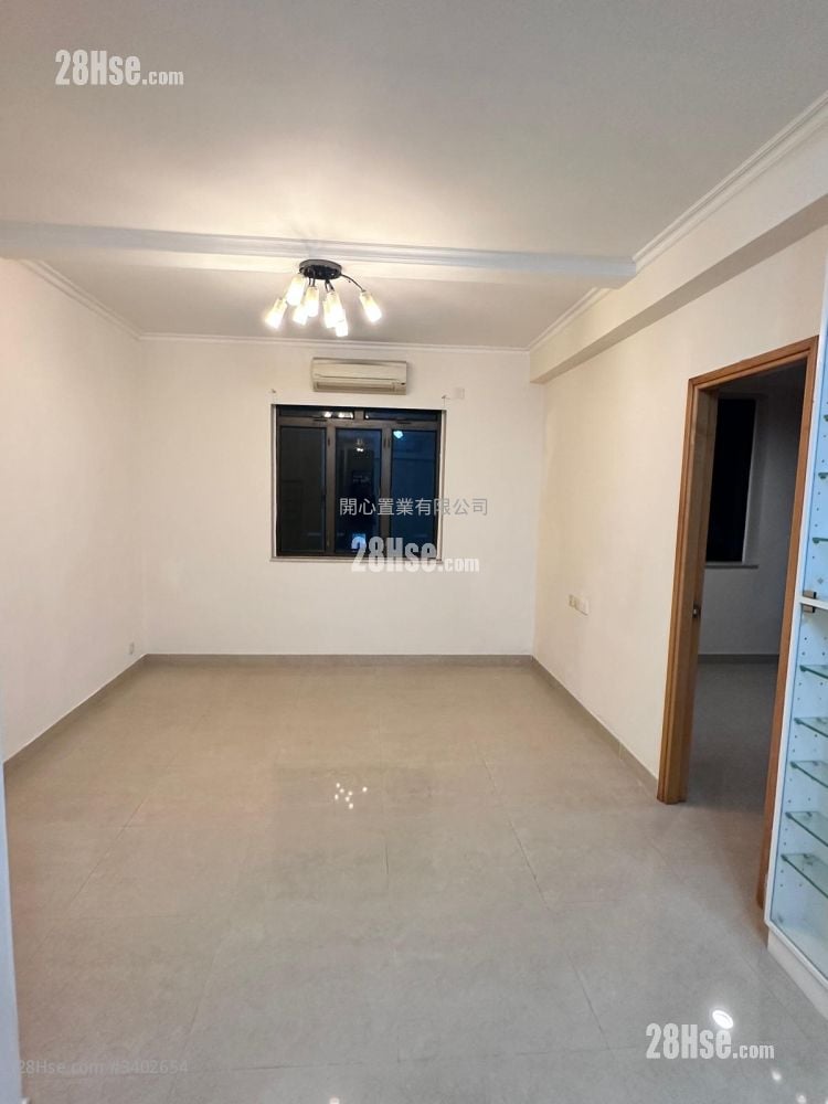 11 Cliff Road Rental 3 Bedrooms , 1 Bathroom 1,139 ft²