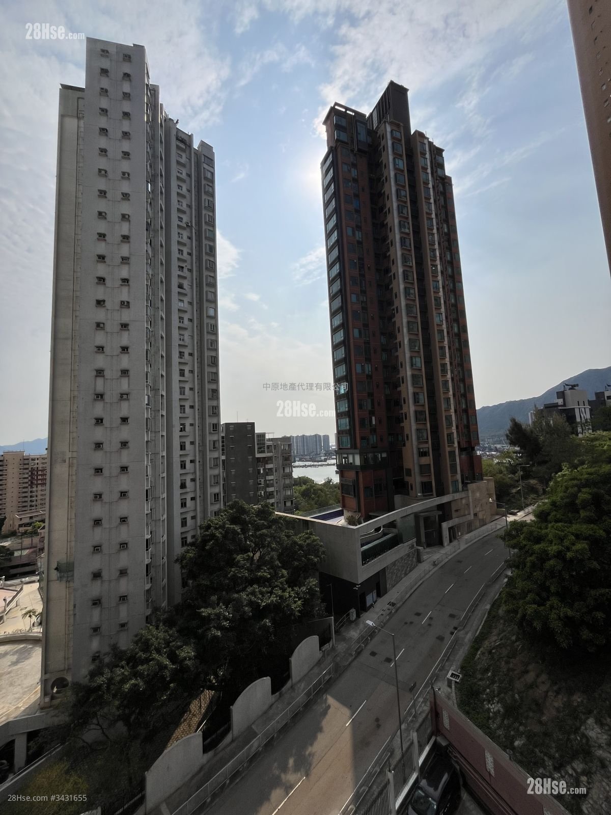 Faraday House Rental 4 Bedrooms 1,751 ft²