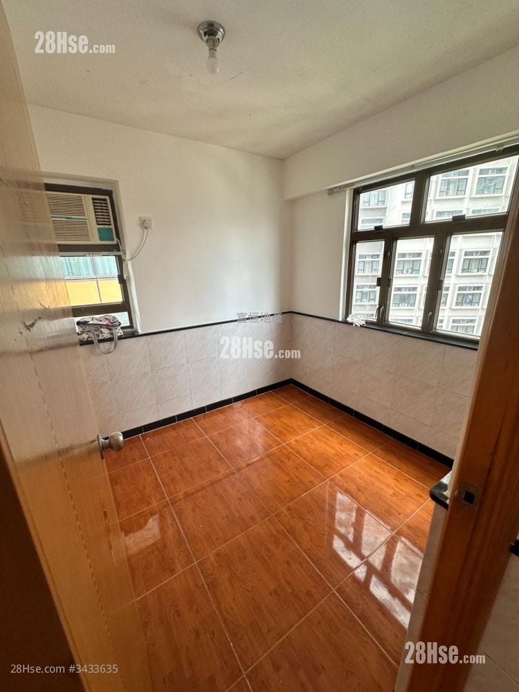 Chuen Fat Building Rental 2 Bedrooms , 1 Bathroom 288 ft²