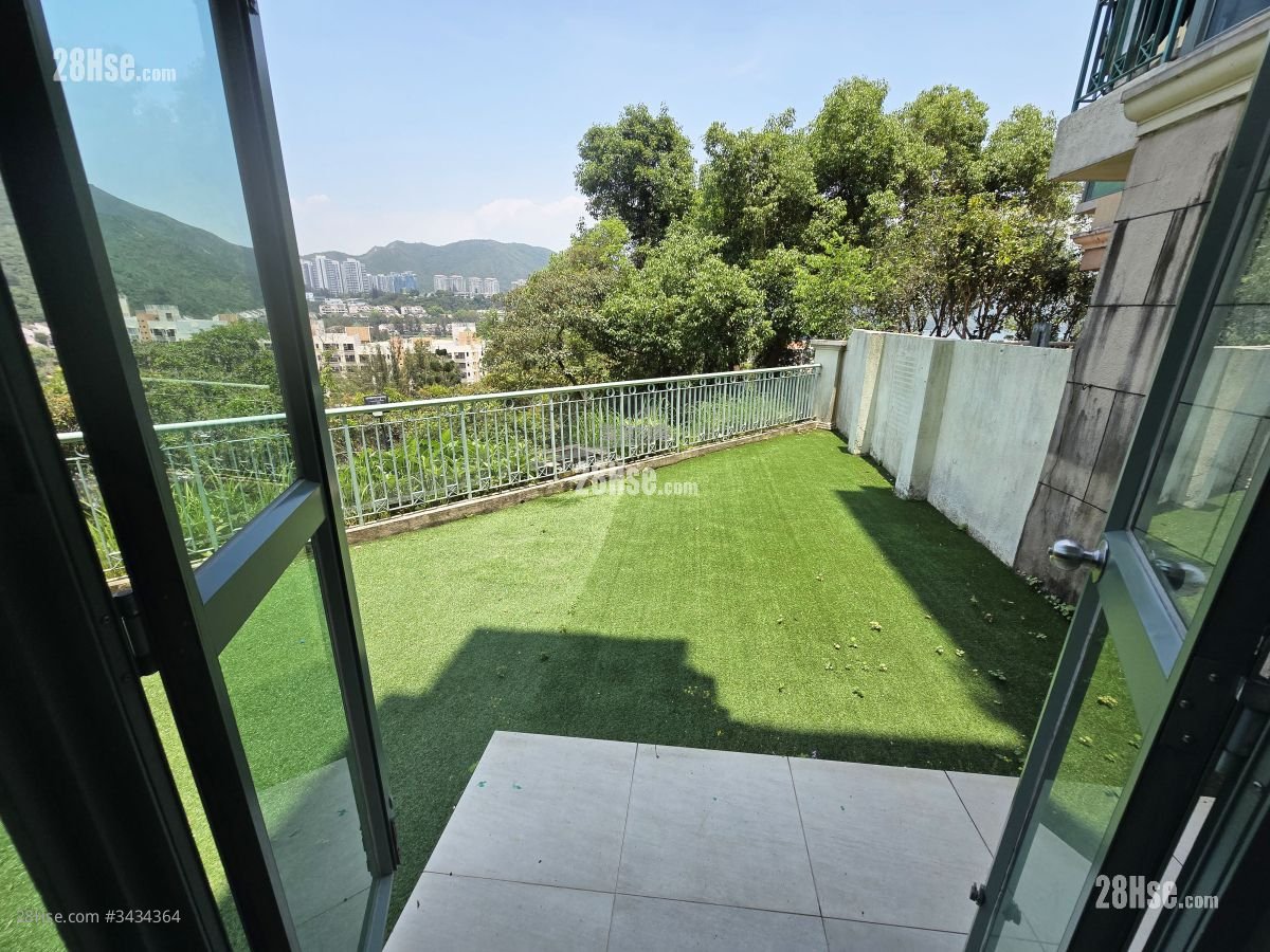 Discovery Bay Rental 3 Bedrooms , 2 Bathrooms 837 ft²