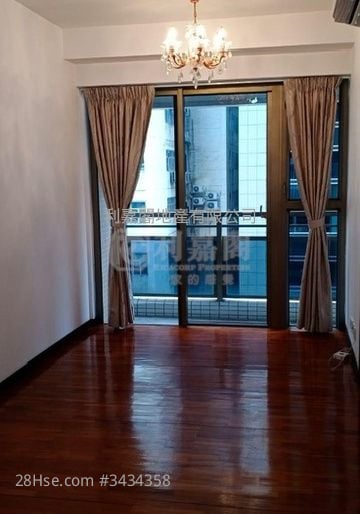 Splendid Place Sell 2 Bedrooms , 1 Bathroom 449 ft²