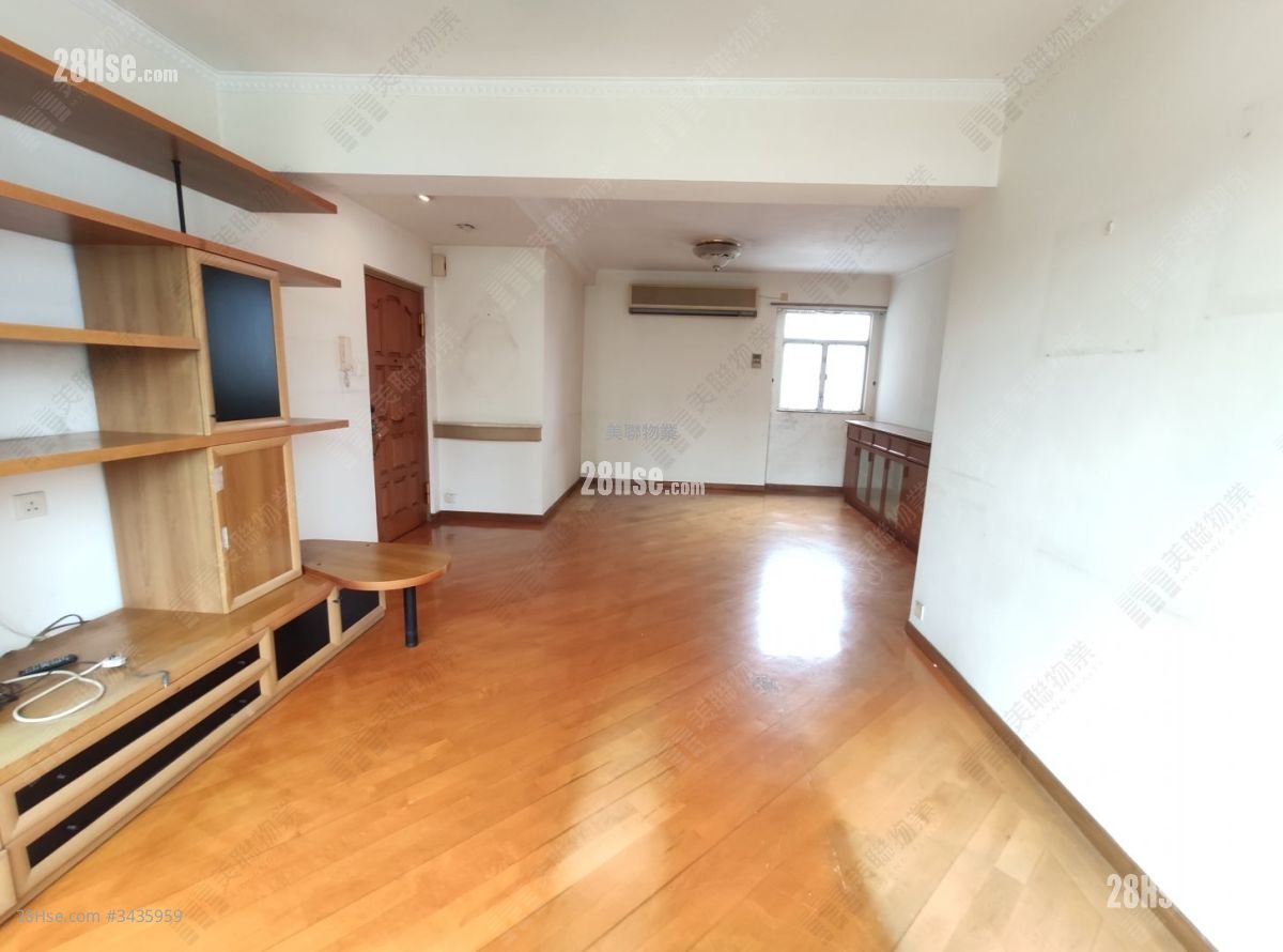 Prince Edward Towers Sell 3 Bedrooms 1,014 ft²