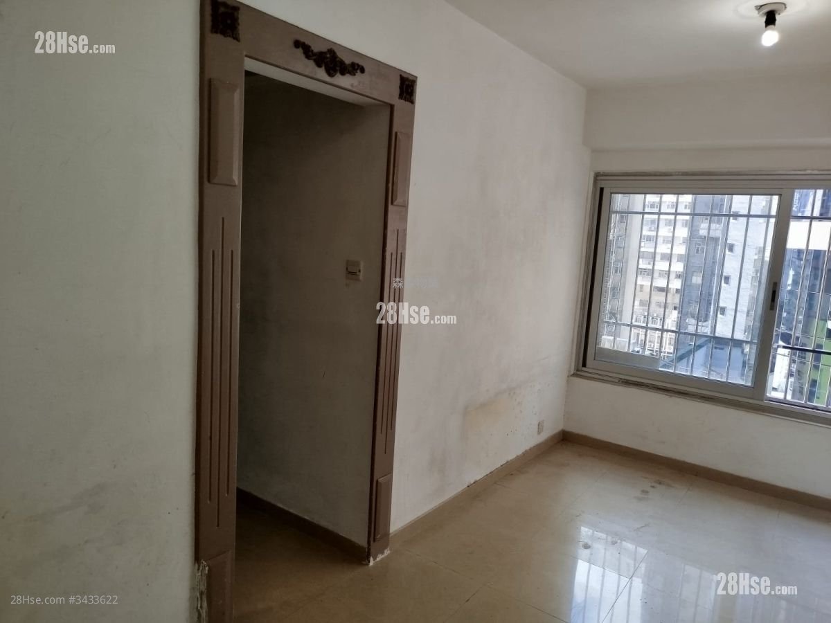 Marble Garden Rental 3 Bedrooms , 1 Bathroom 470 ft²