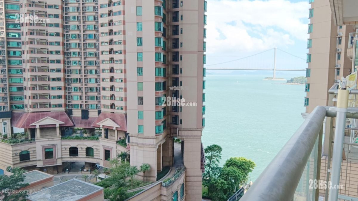 Bellagio Sell 2 Bedrooms , 1 Bathroom 515 ft²