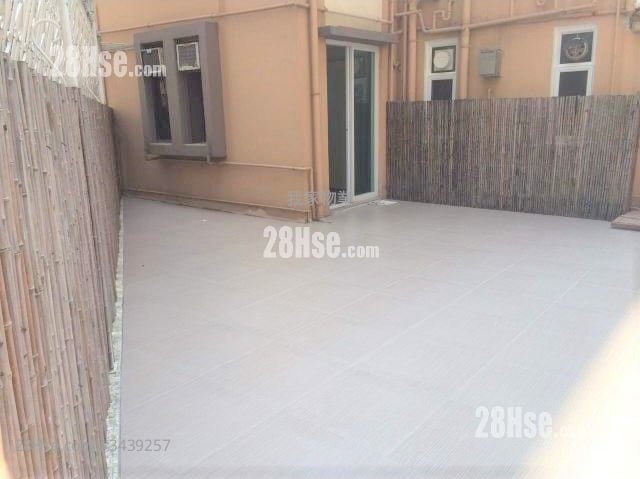 Good View Court Rental 1 Bedroom , 1 Bathroom 360 ft²