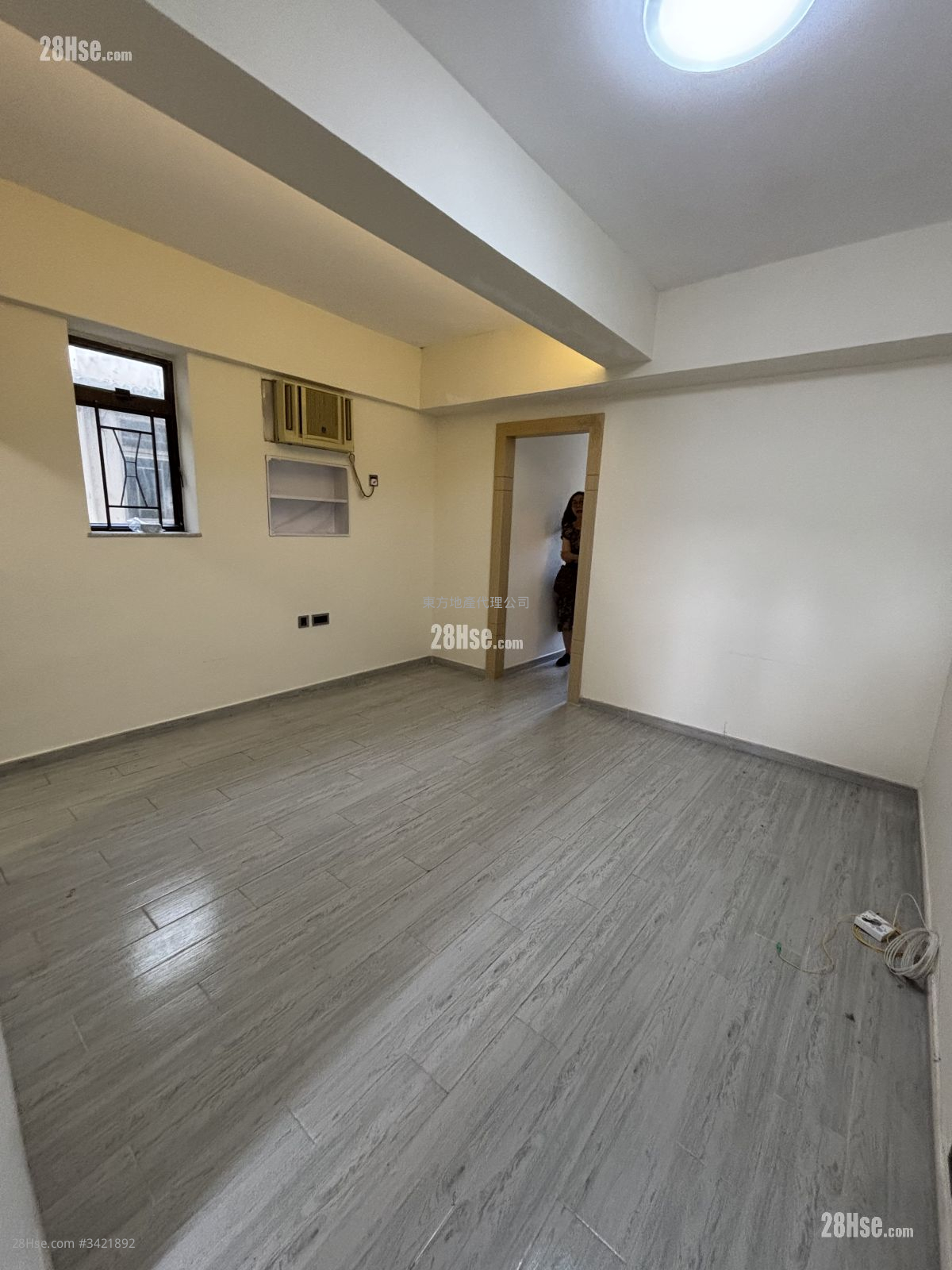 I-Feng Mansions Rental 2 Bedrooms , 1 Bathroom 454 ft²